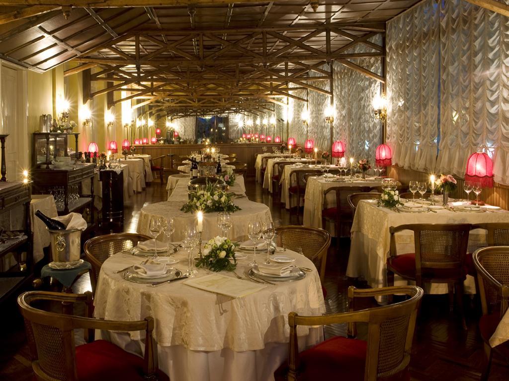 Hotel Vittoria Pesaro Exteriér fotografie The restaurant