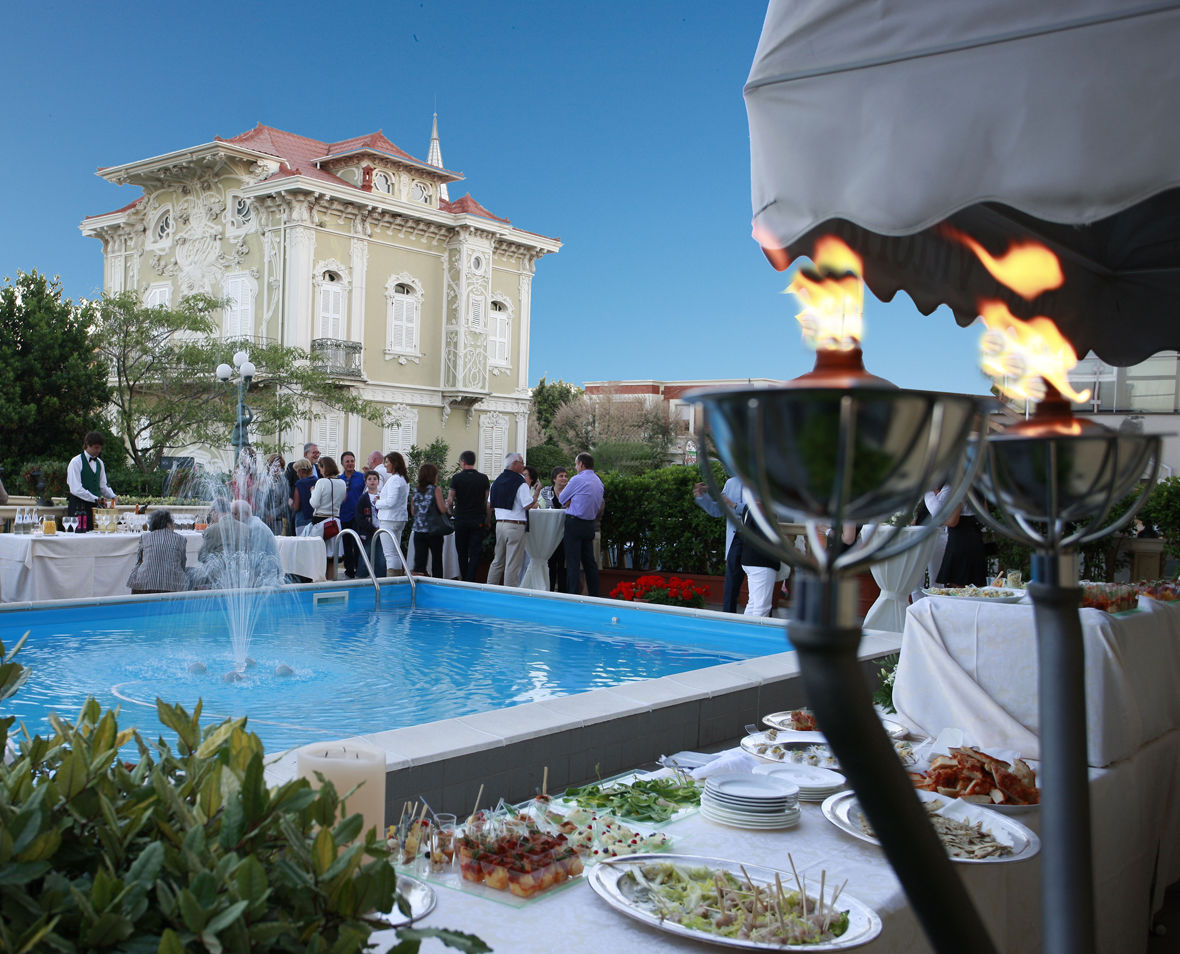 Hotel Vittoria Pesaro Zařízení fotografie The Villa's pool
