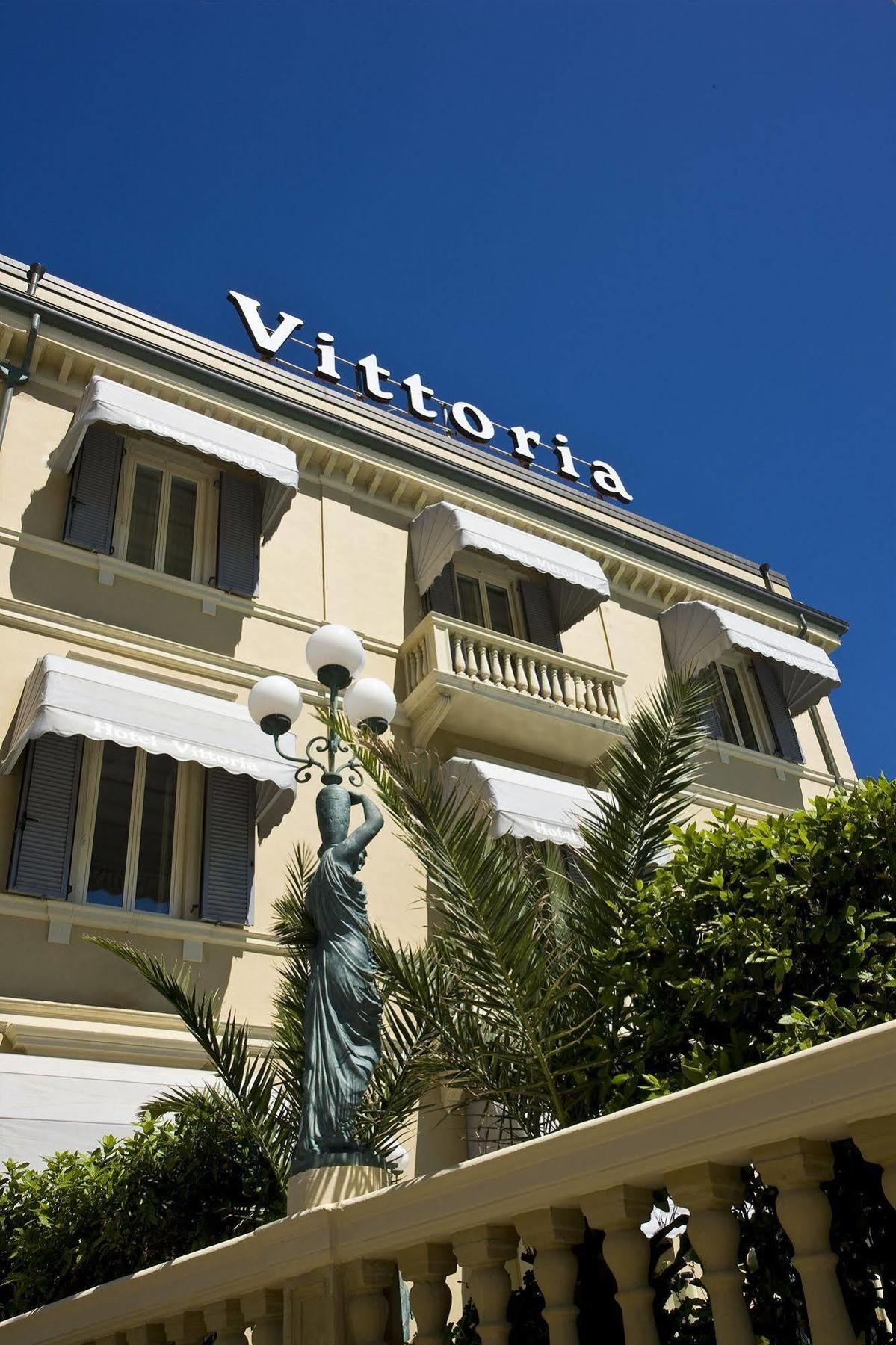 Hotel Vittoria Pesaro Exteriér fotografie